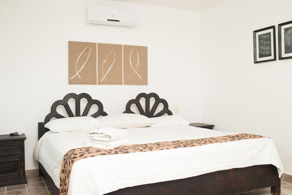 Las Gaviotas Hotel & Suites Cancun Exterior photo