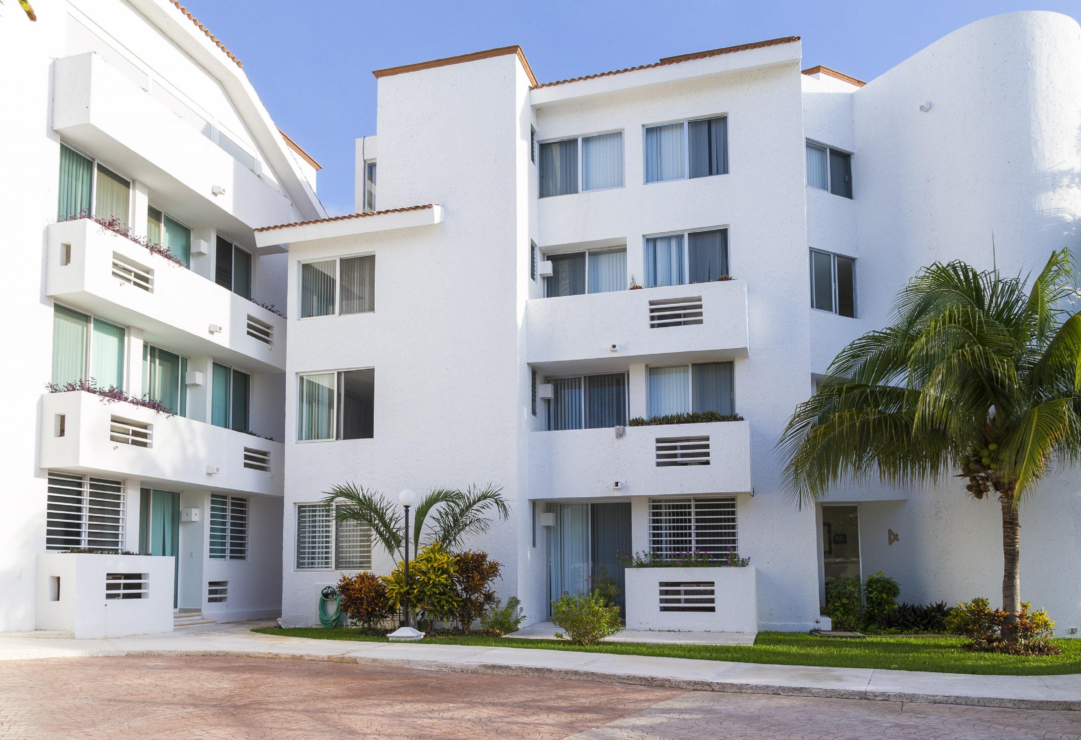 Las Gaviotas Hotel & Suites Cancun Exterior photo